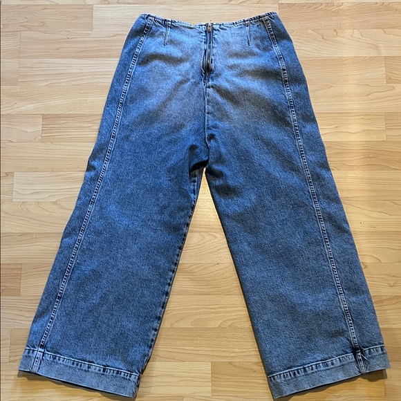 Pilcro Kick Cropped Wide Leg Jeans Women's sz 31 - Picture 2 of 10